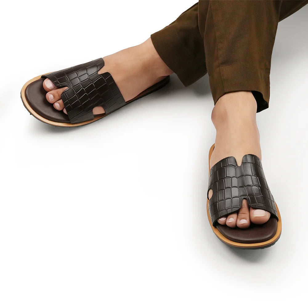 SP 157 Brown Croc