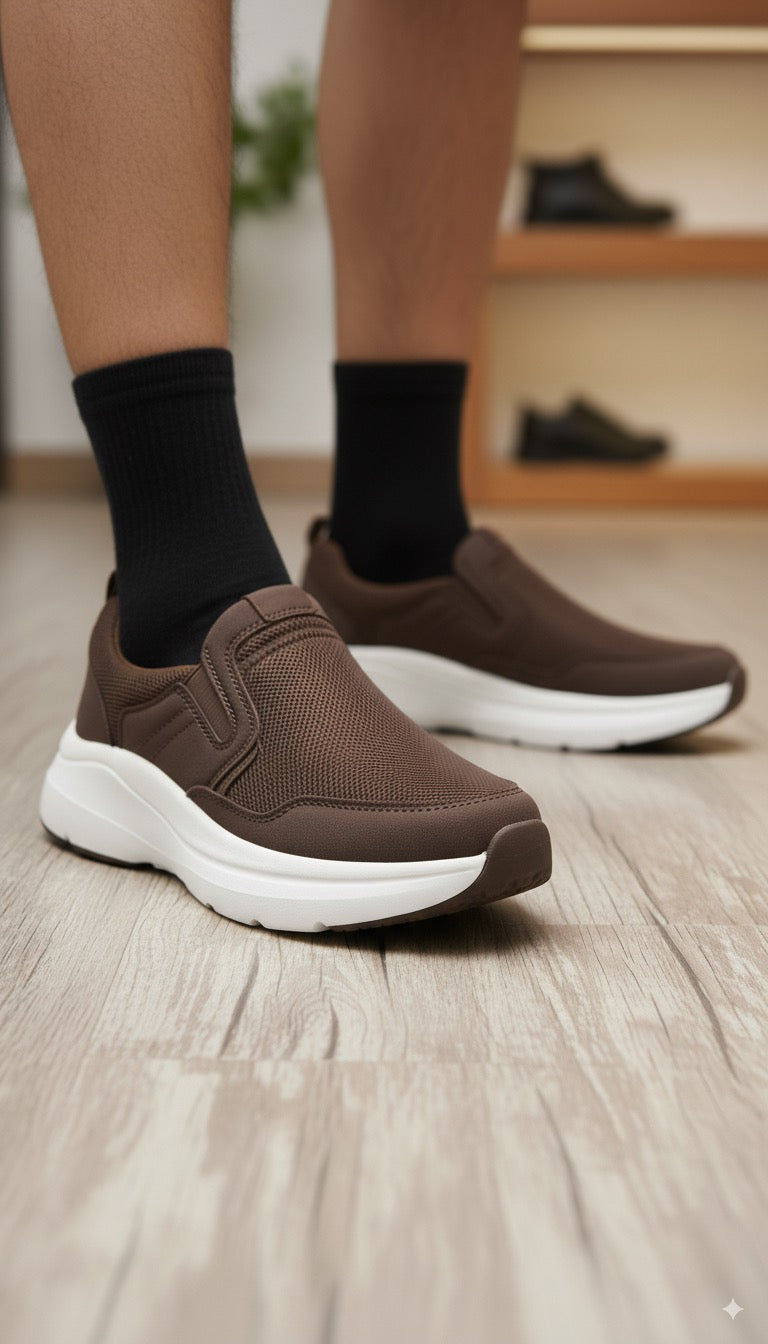 SP 228 ARCH SLIP ON
