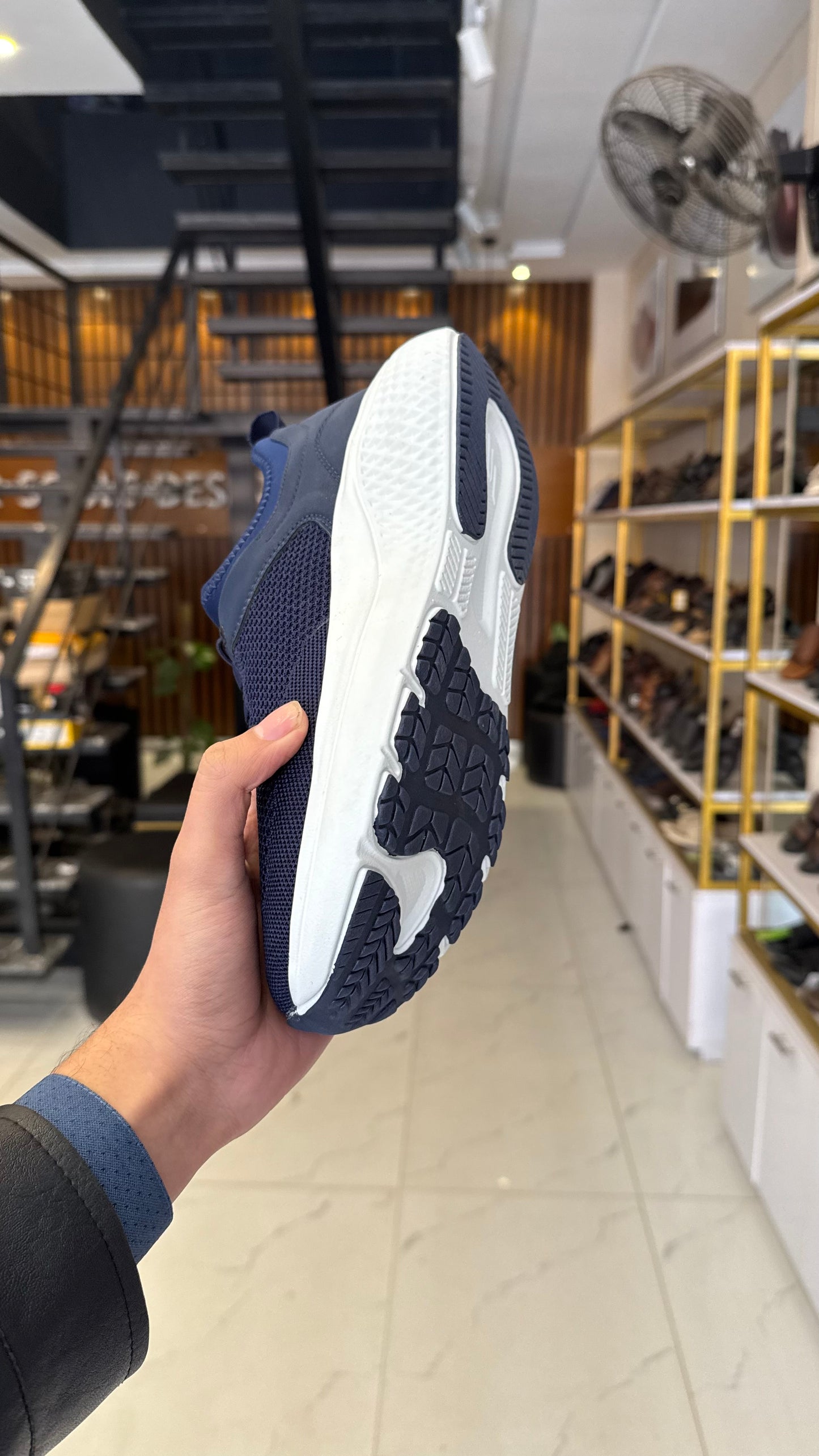 SP 016 ARCH SLIP ON
