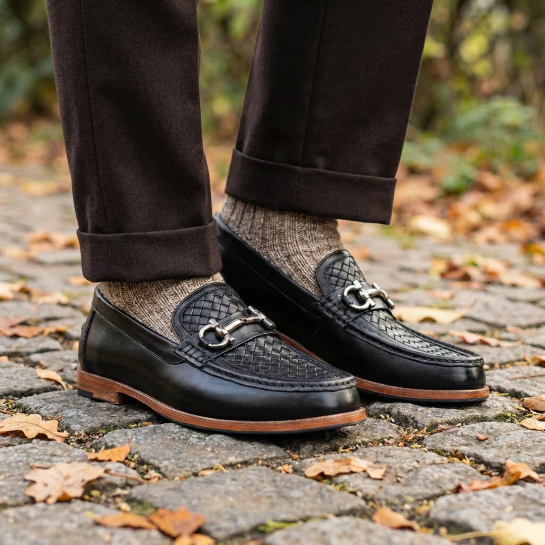SP 123 Beaded Black