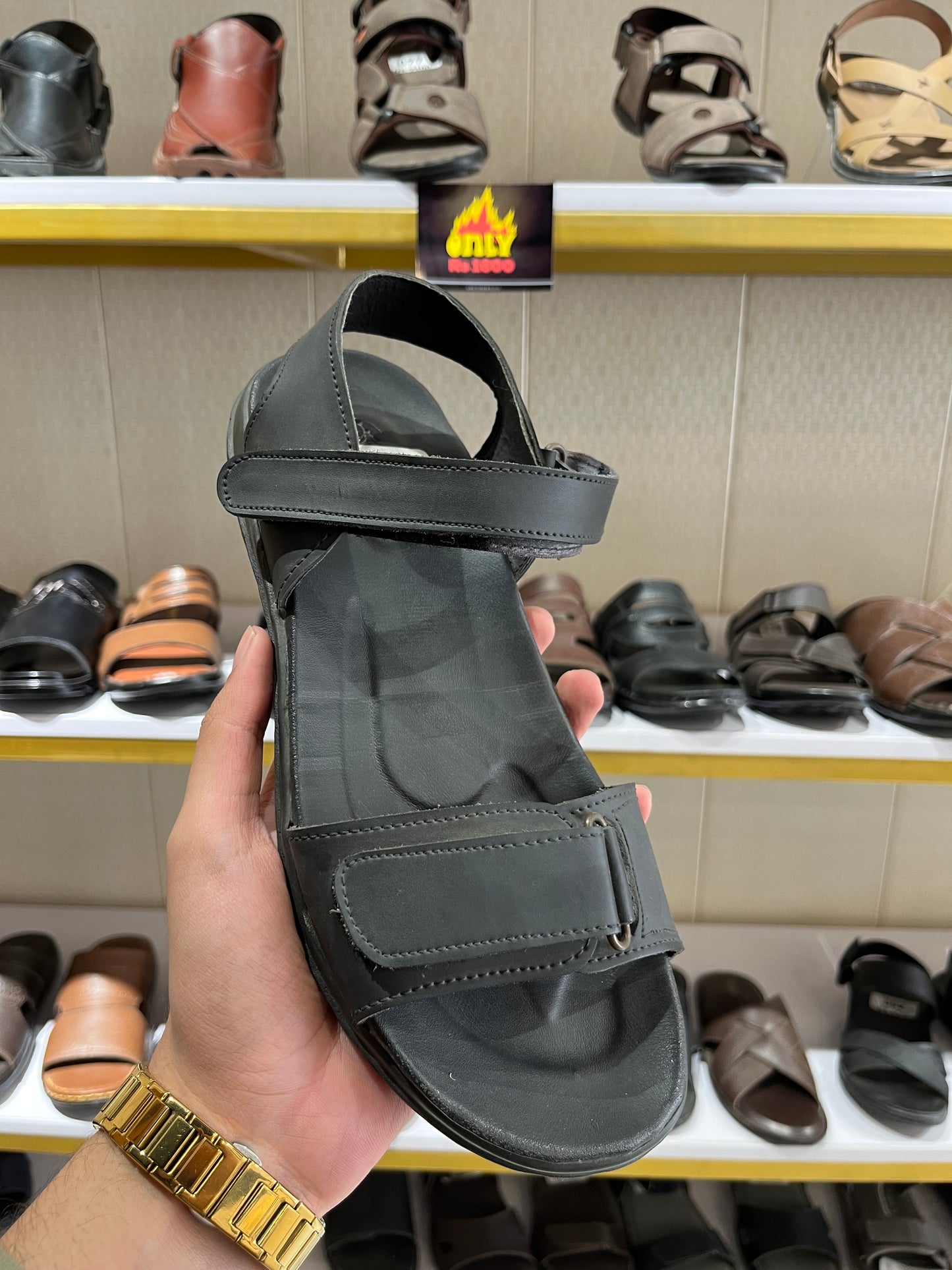 SP 129 Onyx Sandal Black