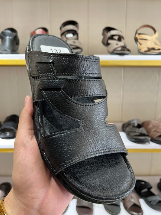 SP 132 Pearl Black