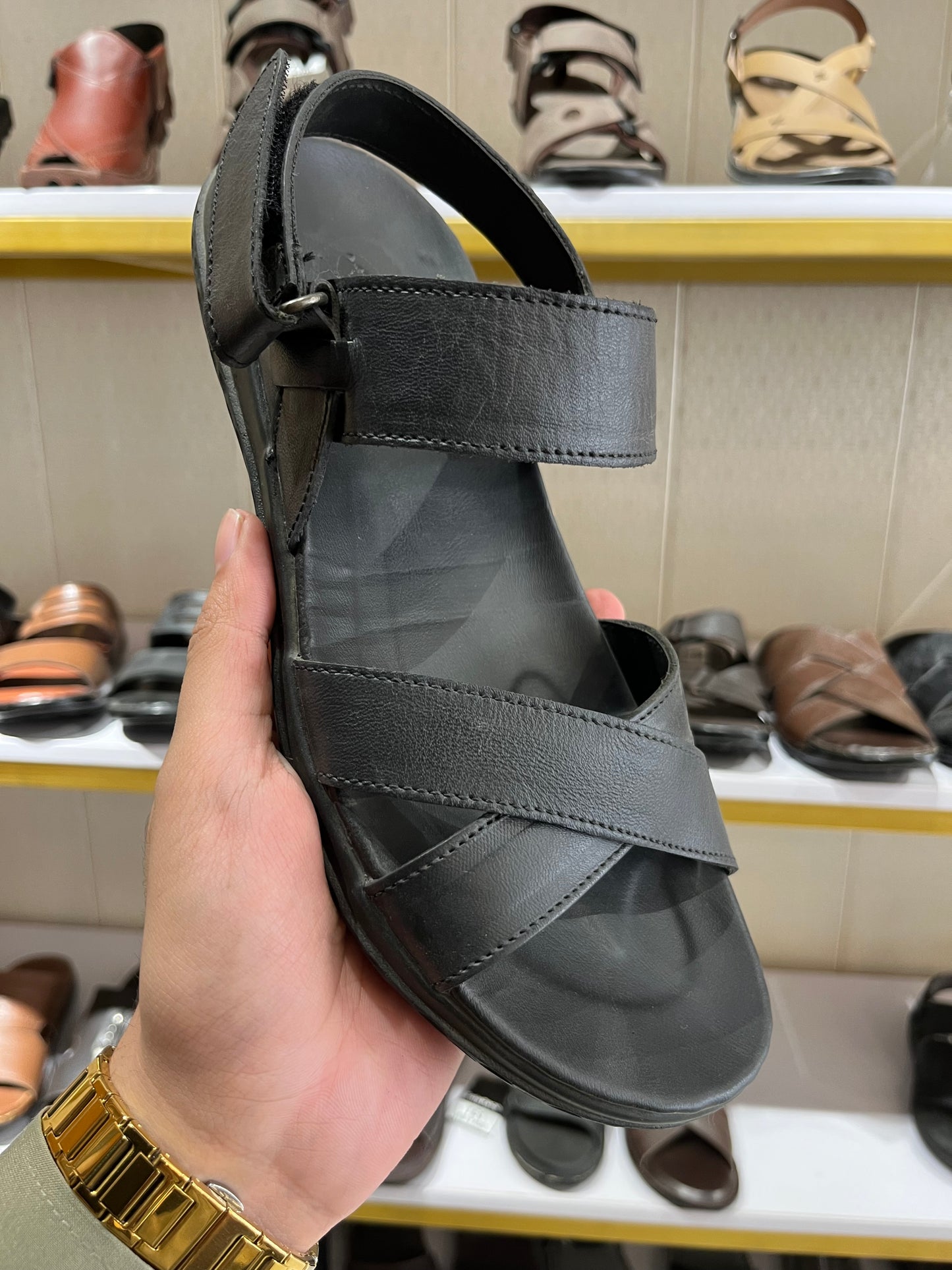 SP 082 Onyx Sandal Black