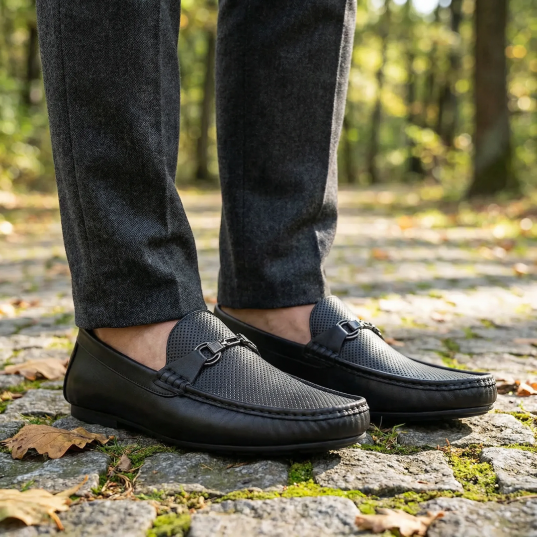 SP 142 Dotsy Noir
